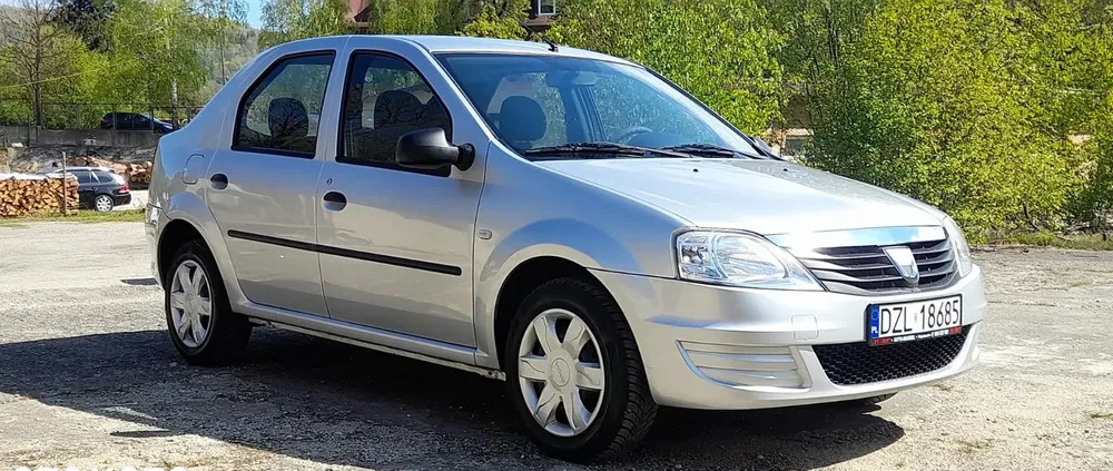 dacia wojcieszów Dacia Logan cena 11999 przebieg: 175600, rok produkcji 2009 z Wojcieszów